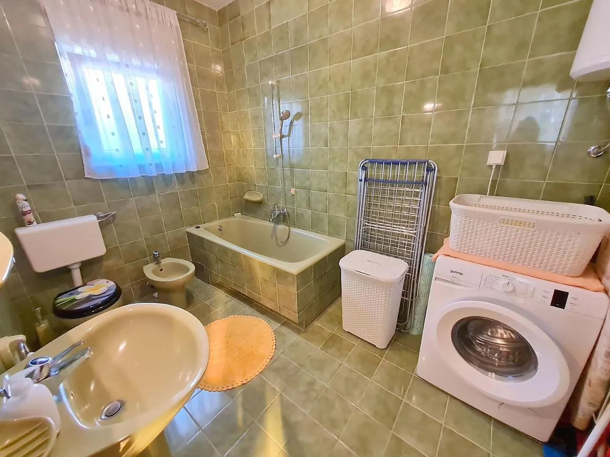 Apartments Vesna Novi Vinodolski